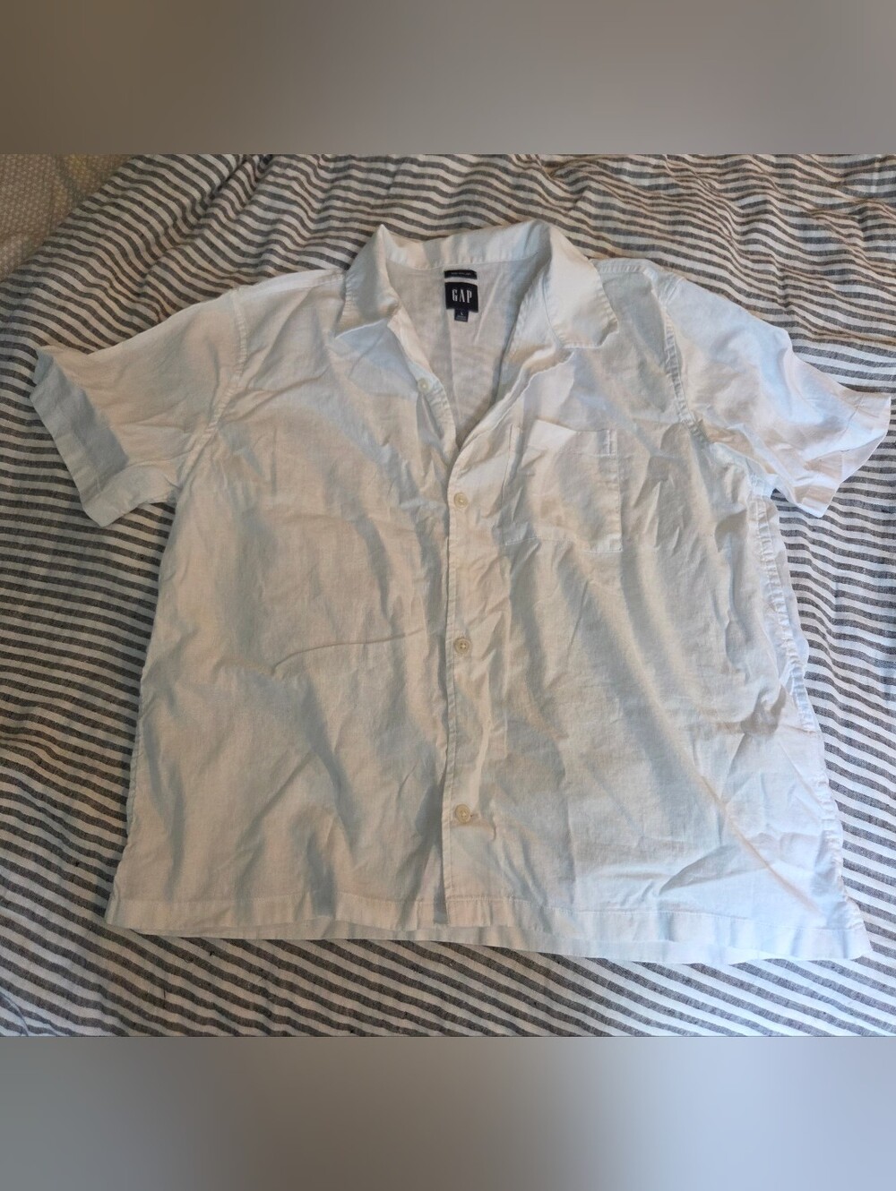 GAP Men's White Cotton Button-Down Shirt